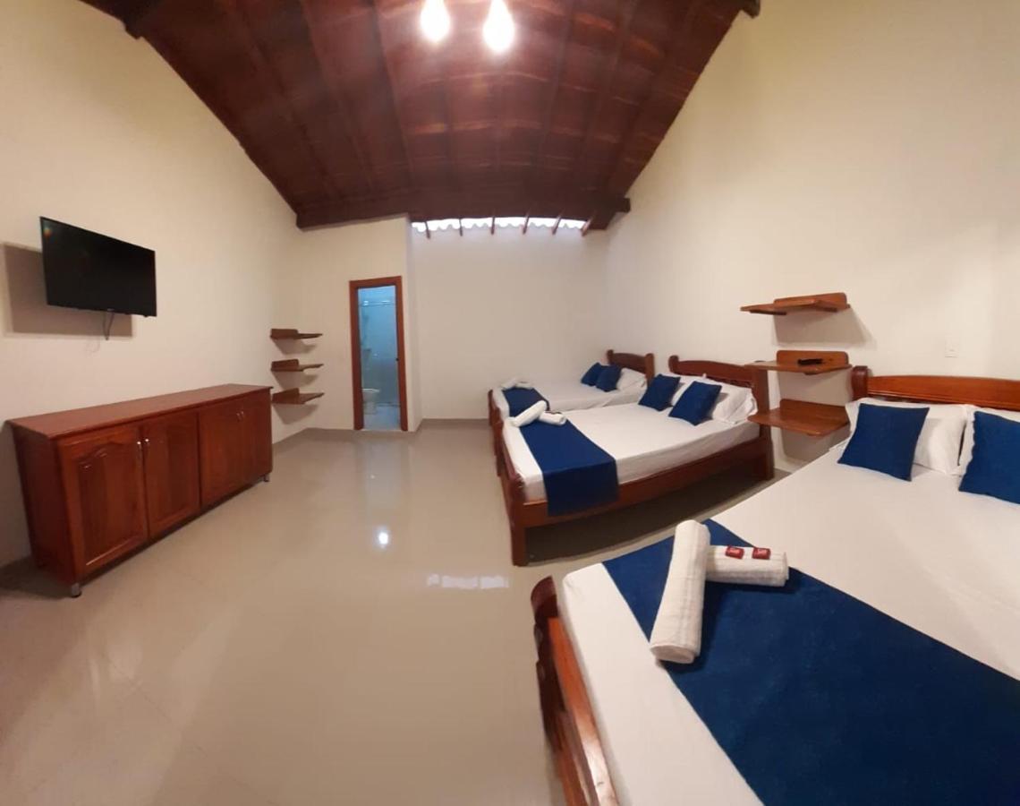Hotel Jardin De Rosas Экстерьер фото